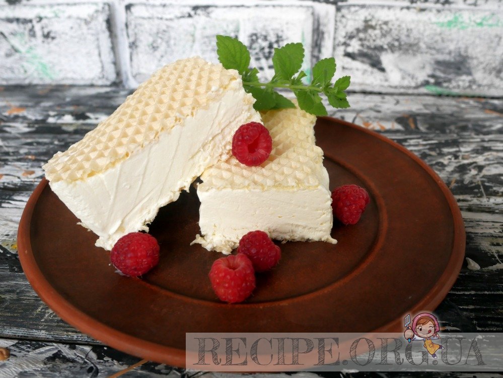 Рецепт Домашнее вафельное мороженое «Пломбир» с фото