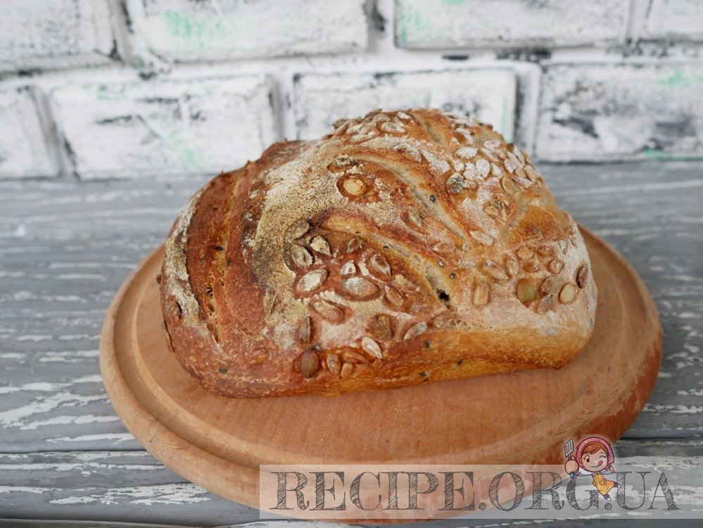 Домашний пшеничный хлеб на своей закваске