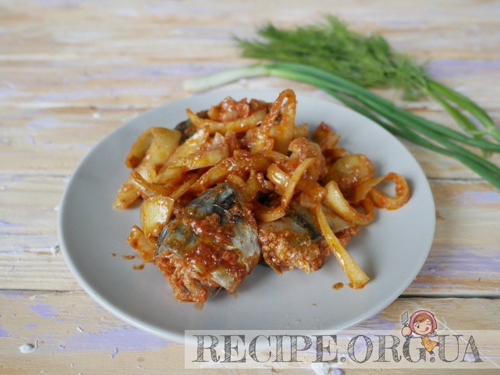 Рецепт Маринована скумбрія з томатною пастою с фото