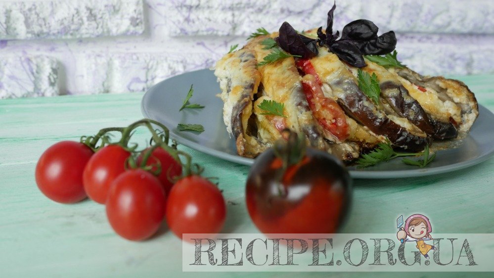 Рецепт Баклажаны фаршированные овощами, запеченные со сметано-чесночным соусом с фото